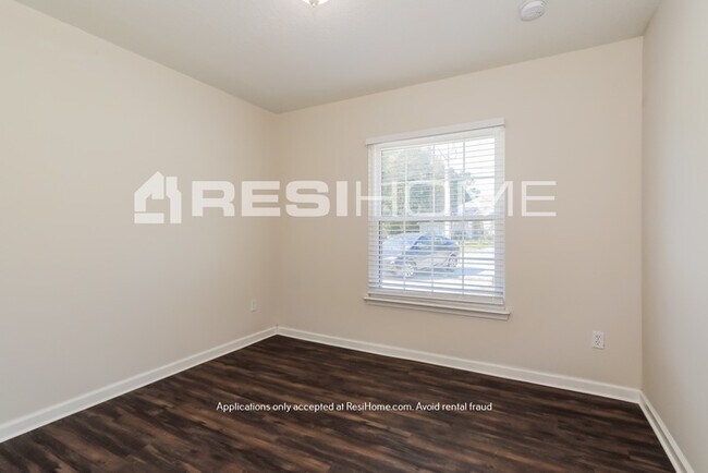 Building Photo - HOME FOR RENT!!