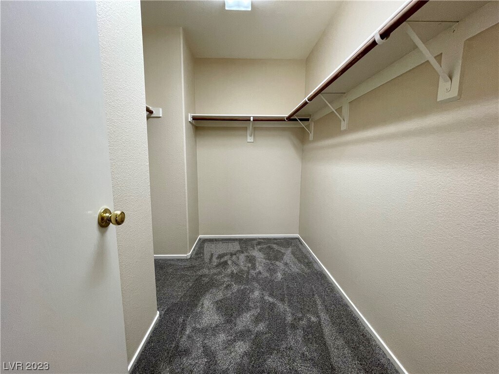 Building Photo - 11265 Sandrone Ave