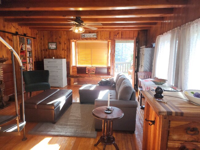 Foto del edificio - 33385 Green Valley Ln