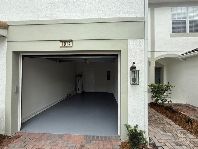 Building Photo - 7014 Cadiz Blvd