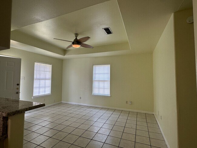 Foto del edificio - Ready for move in