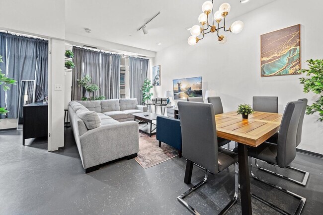 Foto del edificio - 160 E Berkeley St