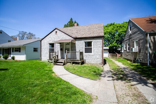 Building Photo - 1732 Talbot St
