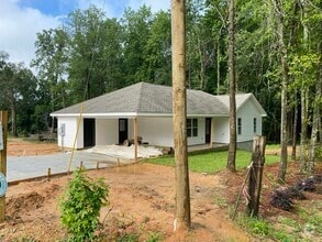 Building Photo - 18 Carney Ln