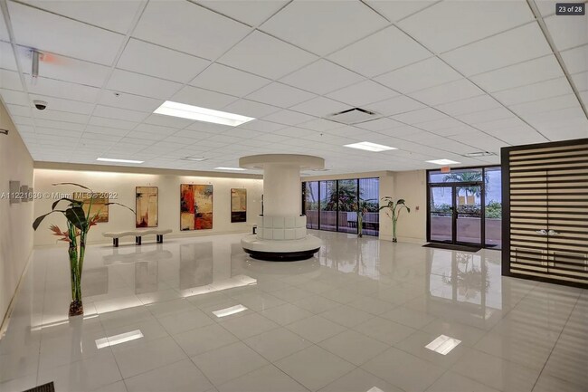 Vestíbulo principal - 1621 Collins Ave