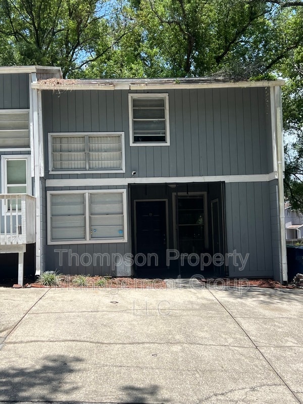 Building Photo - 1736 E Mulberry Dr