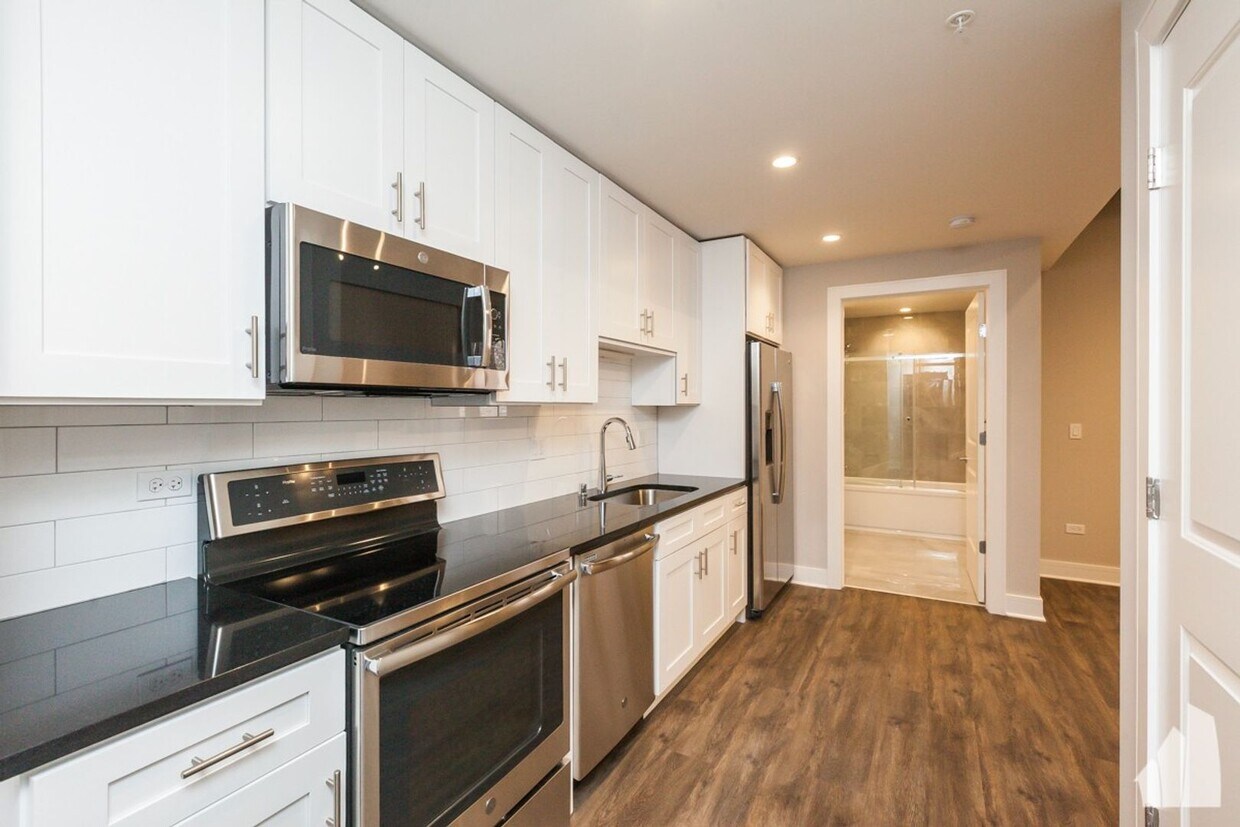Foto principal - 3804 N Broadway St