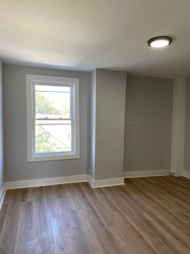 Foto del edificio - 1504 McHenry St