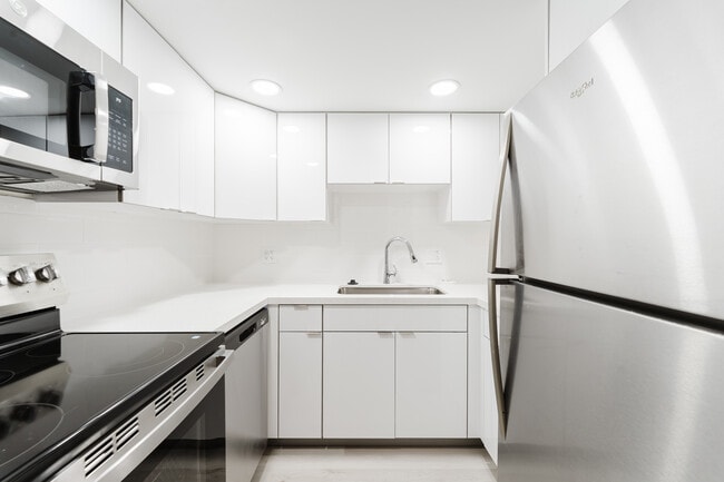 Photo - Oakland Park Villas Apartments