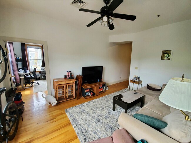 Building Photo - 183 Columbia Street Apt #U201, Cambridge, ...