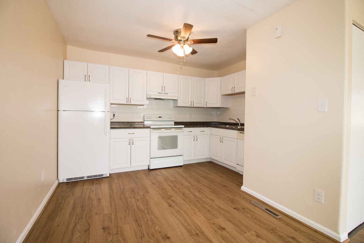 Foto principal - 4311 Ericson Dr