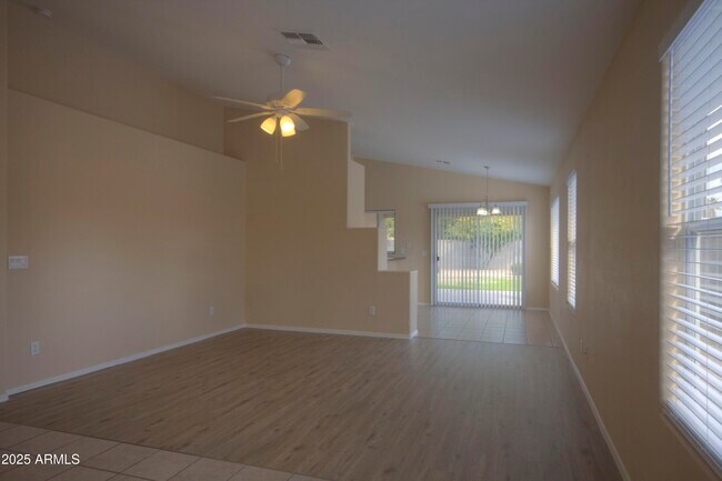 Foto del edificio - 21715 N 80th Ln