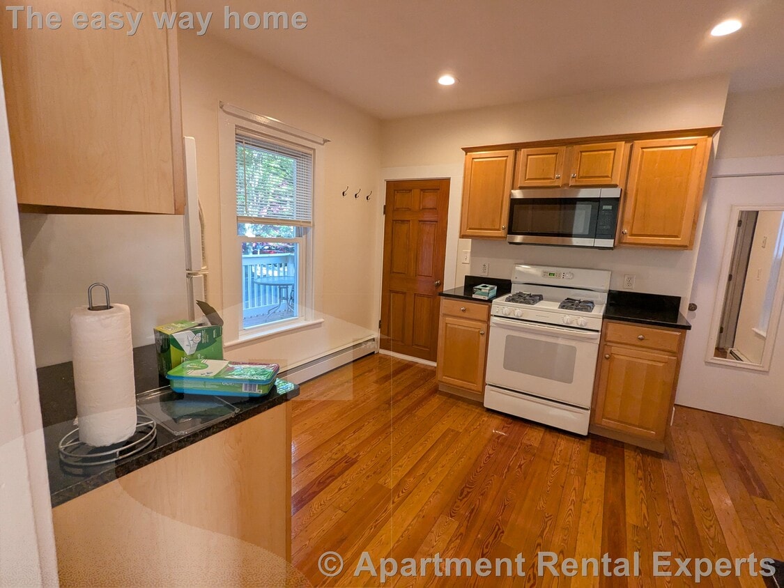 Photo - 40 Chester St Unit #1R