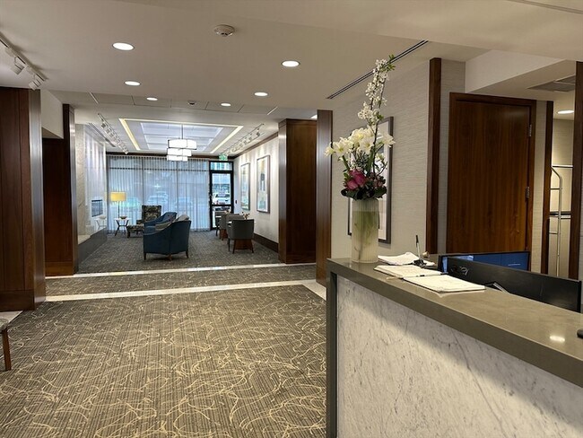 Photo - 6 Whittier Pl Apartment