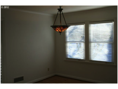 Dining room - 7822 SW Terwilliger