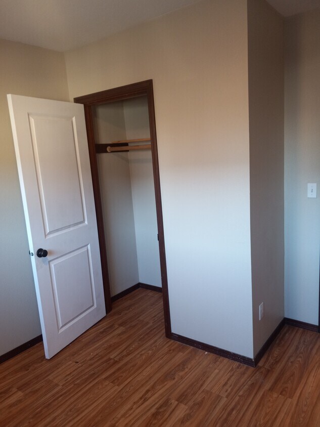 Foto principal - 2645 NE 205th Ave