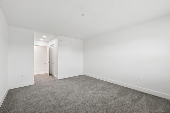 Building Photo - Parkview Village LLC