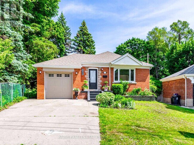 Building Photo - 47 Notley Pl
