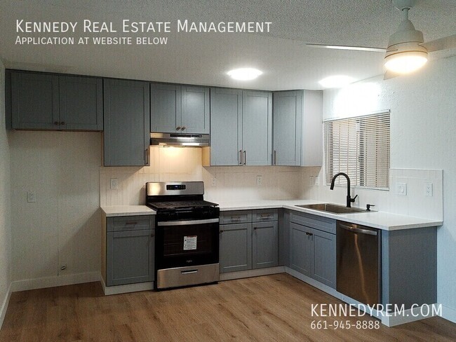 Building Photo - 4849 W Ave L