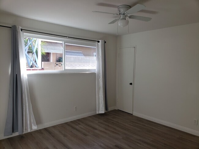 Bedroom 1 - 119 S Ohio St