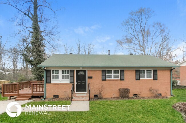Foto del edificio - 5021 Curtiswood Dr
