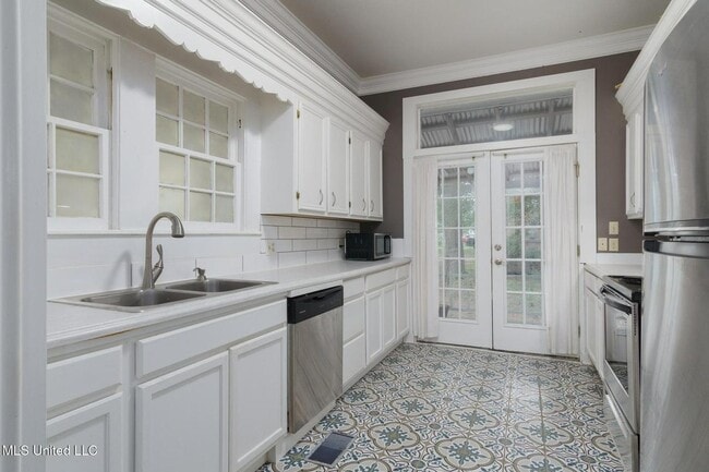 Photo - 400 N 37th Ave Apartment