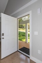 Building Photo - 1029 Smyzer
