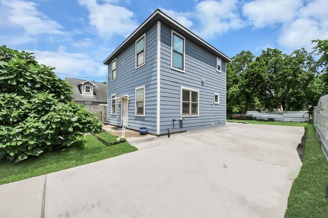 Building Photo - 4603 Orange St