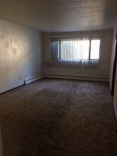 Foto del edificio - 24150 W Main St