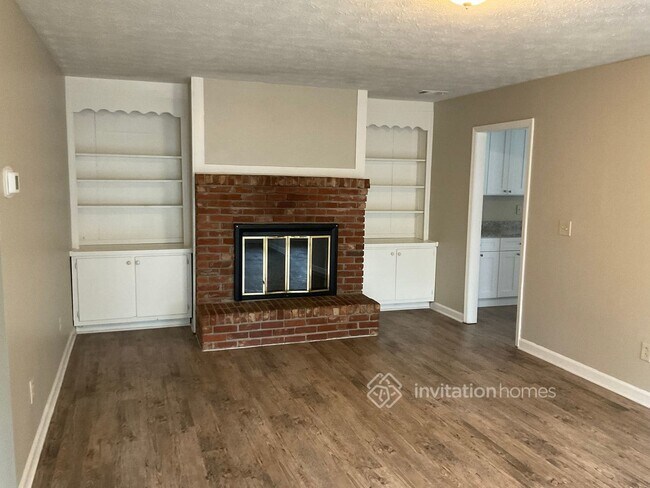 Building Photo - 4235 Friar Tuck Ln