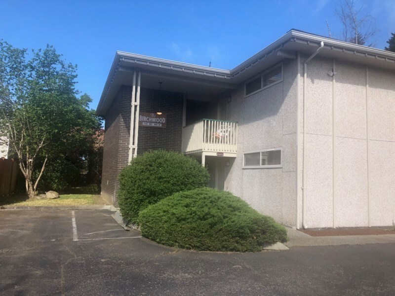 Large Upstairs Apartment in Edmonds Apartment for Rent in Edmonds, WA