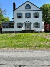 Building Photo - 6 Edgewood Dr