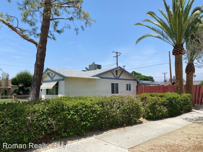 Building Photo - 3 br, 2 bath House - 379 E San Bernardino Ave