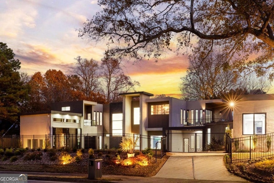 Foto principal - 3600 Lower Roswell Rd