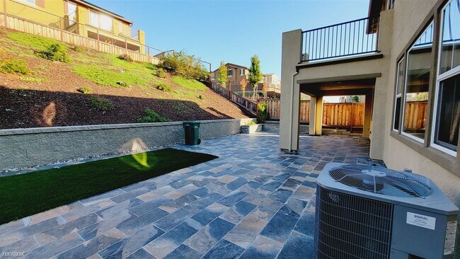 Building Photo - 4 br, 3 bath House - 29812 Cantera Drive