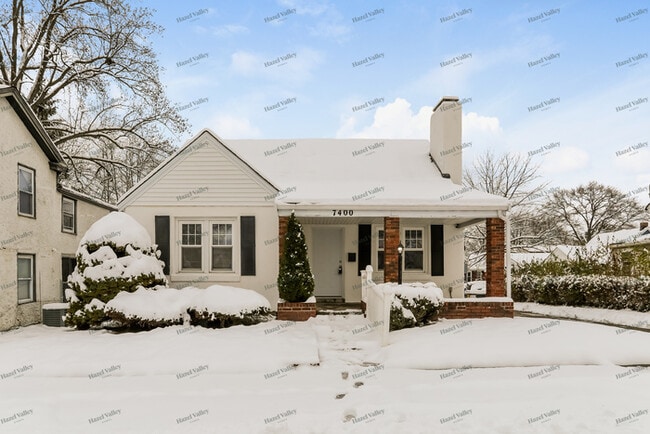 Photo - 7400 Hickman St House