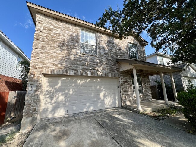 Foto del edificio - 2546 Sequoia Height St