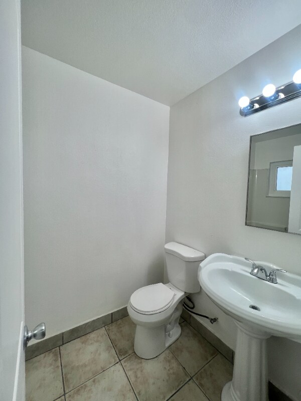 Foto del edificio - 1134 N East St