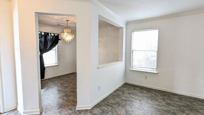 Foto del edificio - 18714 Remington Park Dr