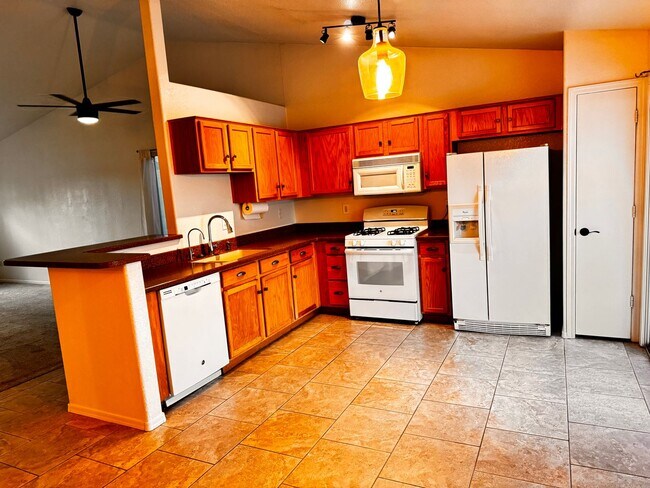 Foto del edificio - Apache Junction 3 bedroom rental