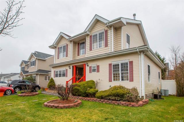 6 bedroom in Plainview NY 11803 - 6 bedroom in Plainview NY 11803