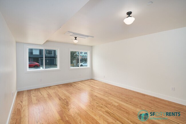 Building Photo - Outer Sunset: Freshly Remodeled 2-ROOM Stu...