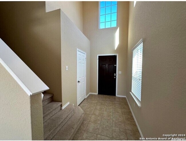 Foto del edificio - 25007 Cambridge Wl