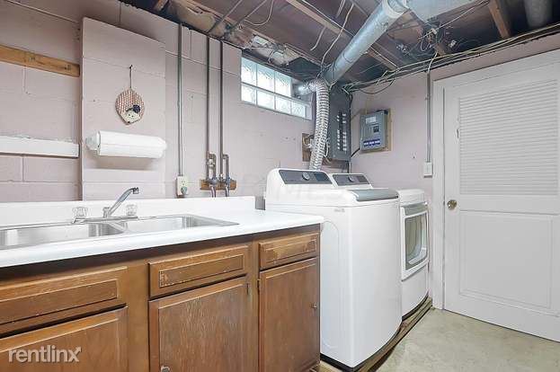 Building Photo - 3 br, 2 bath House - 1452 Noe Bixby Rd