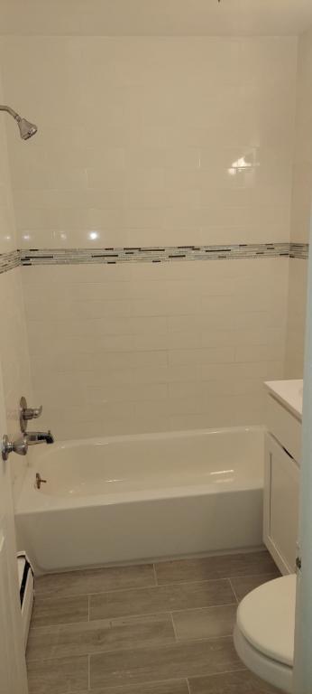 Building Photo - 6008, 6012, 6016, 6020 Warnock