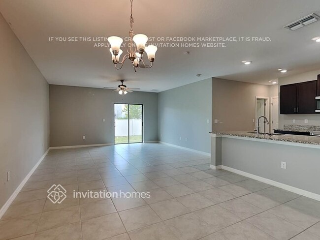 Foto del edificio - 10231 White Linen Ave