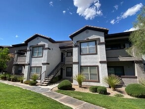 Building Photo - 45 Maleena Mesa St