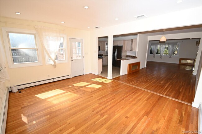 Foto del edificio - 10 Stony Run Rd