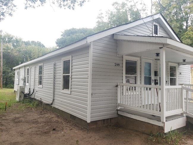 Photo - 299 Malvern Dr SW Townhome