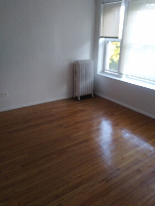 Front Bedroom - 2124 East 69th Street